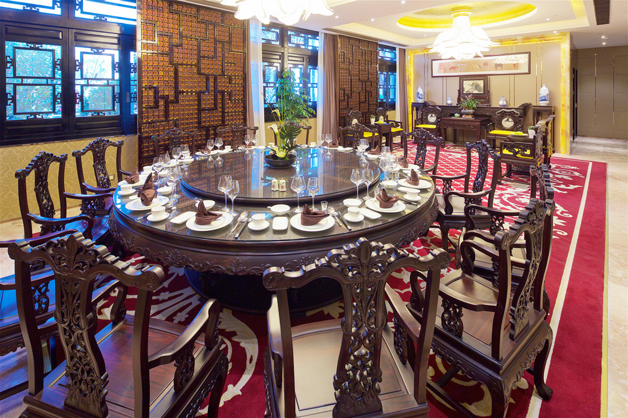 Royal Garden Hotel Shanghai-Free Shuttle To And From Disney & Pvg & Close Metro Line2 Easy To Sha New Expo מראה חיצוני תמונה